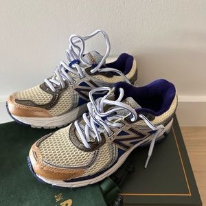 Aime Leon Dore x New Balance 860v2 sneakers